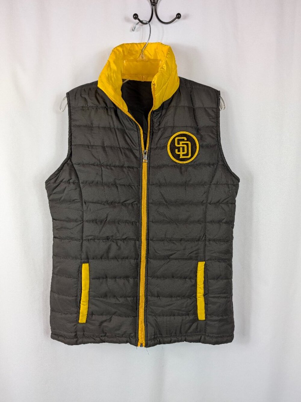 San Diego Padres Puffer Vest Brown Yellow MLB Baseball Fan Mens Size Medium M